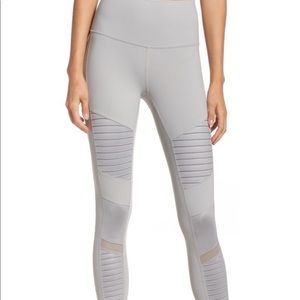 Victoria Secret Sport Grey Moto Leggings Small